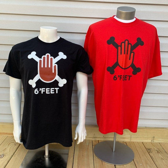 6’ FEET Hand And Cross Bones Tee Shirt - Picture 6 of 8